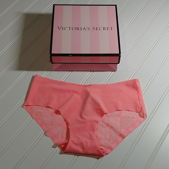 3/$25.- VS Seamless Coral Hipster Panty - Picture 3 of 8
